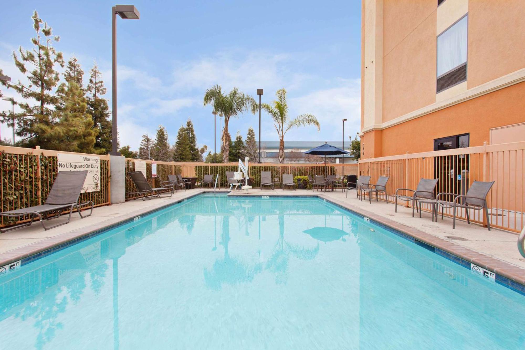 Hampton Inn & Suites Clovis Airport North Zewnętrze zdjęcie